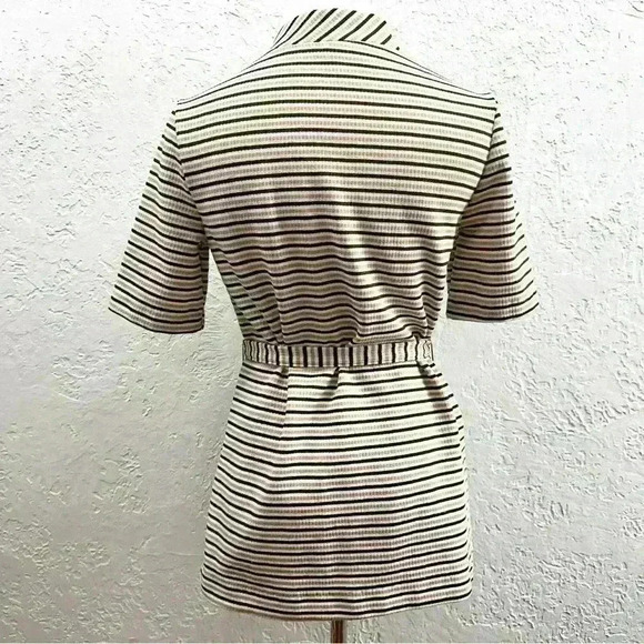 Vintage striped short sleeve button front top with waist tie size‎ small - Picture 7 of 9
